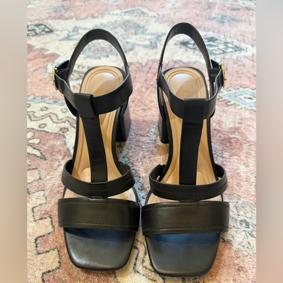 Kelly & Katie Black Strappy Heels - Picture 2 of 6